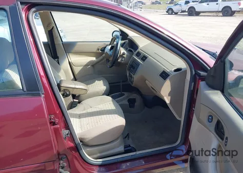 2007 Ford Focus S/Se/Ses z USA, uszkodzony, nr VIN 1FAHP34NX7W350724